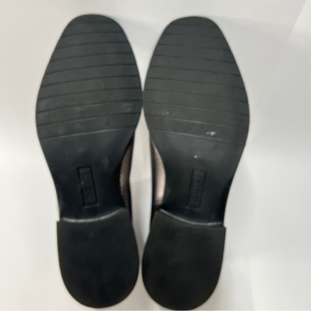 KENNETH COLE Reaction Women’s Size 9 Salt Chelsea Boot silver and Black - Picture 10 of 12